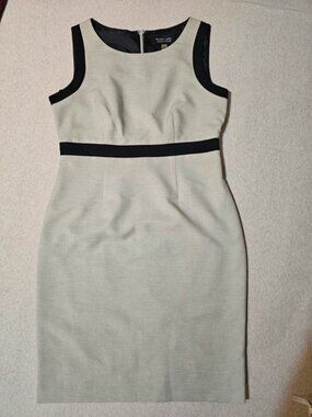 Woman's dress